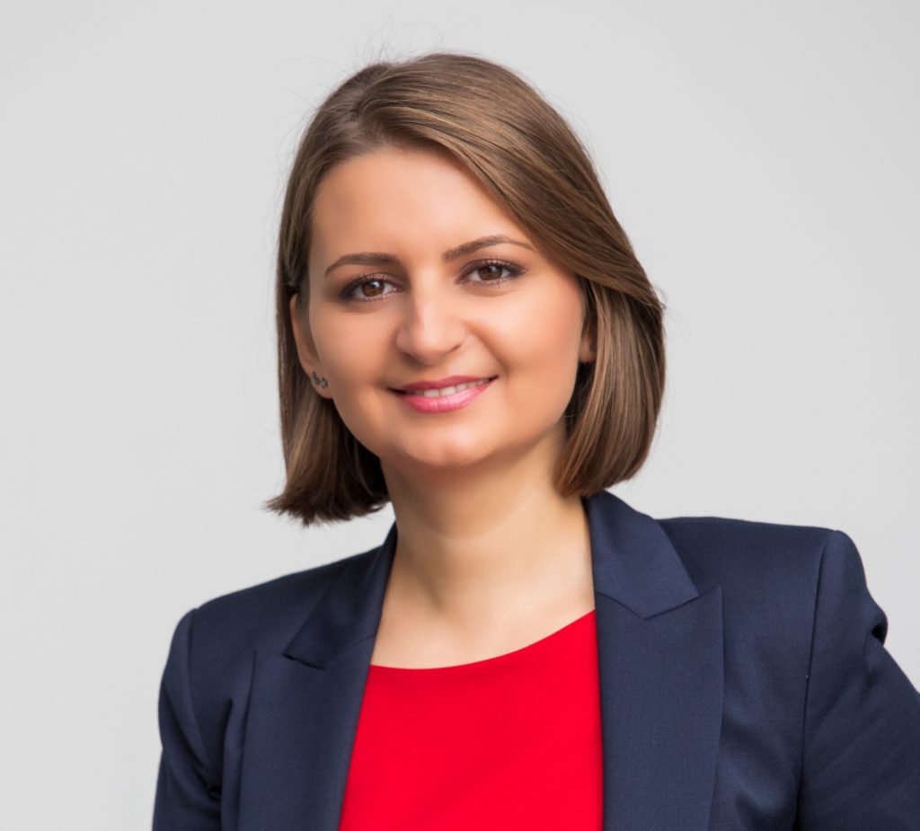 Cristina Scărlătescu, Recruitment Manager BIA HCS